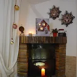Porta Girone Bed & Breakfast 3*