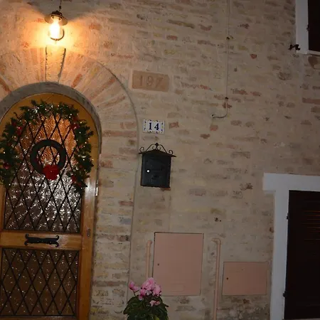 Porta Girone 3* Civitanova Alta