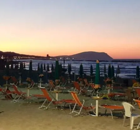 Porta Girone Bed & Breakfast Civitanova Alta